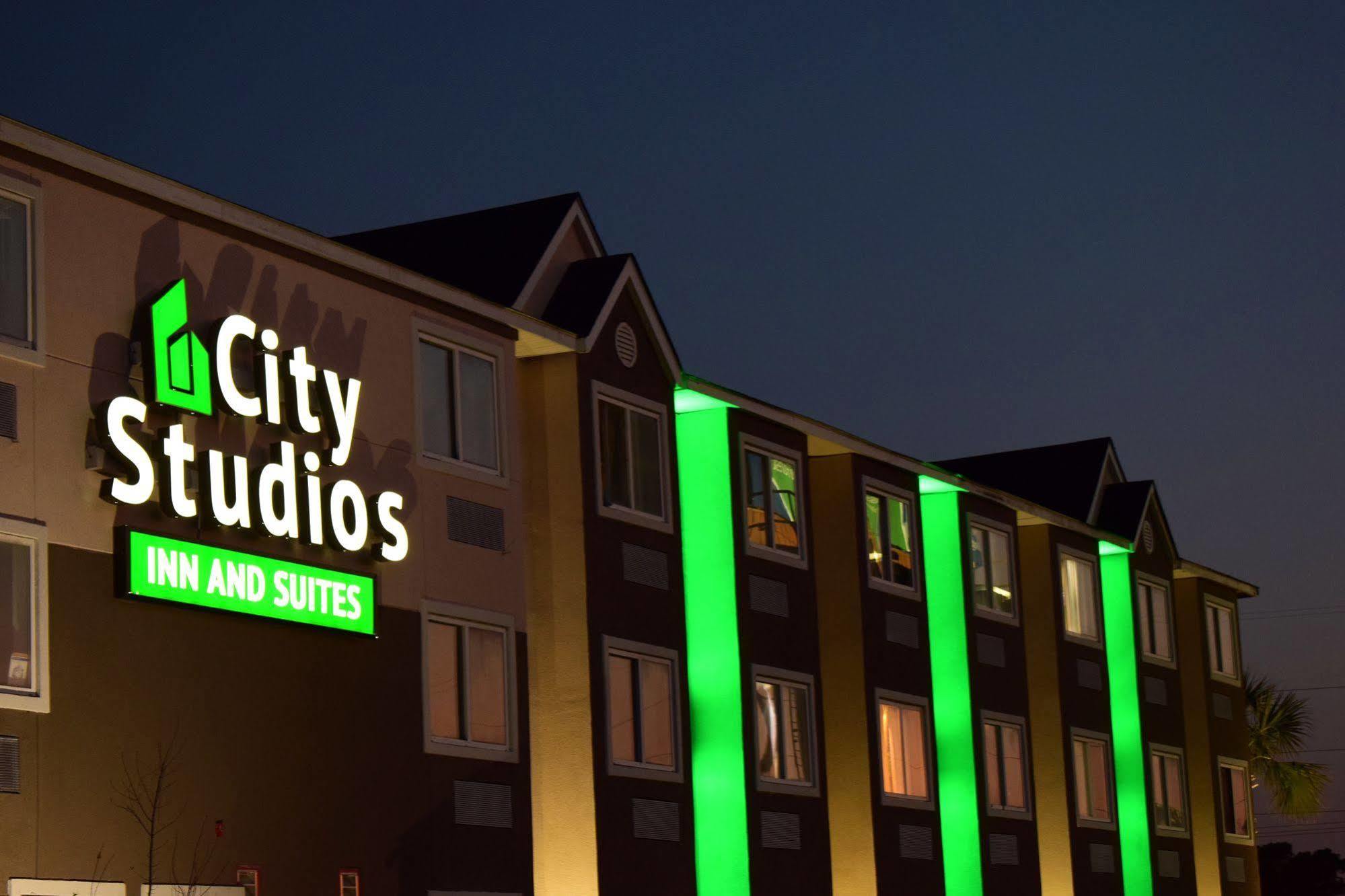 Quality Inn & Suites Myrtle Beach Near Outlets Socastee Esterno foto