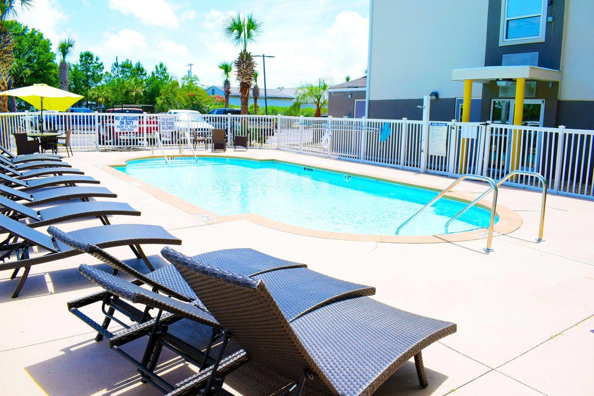 Quality Inn & Suites Myrtle Beach Near Outlets Socastee Esterno foto